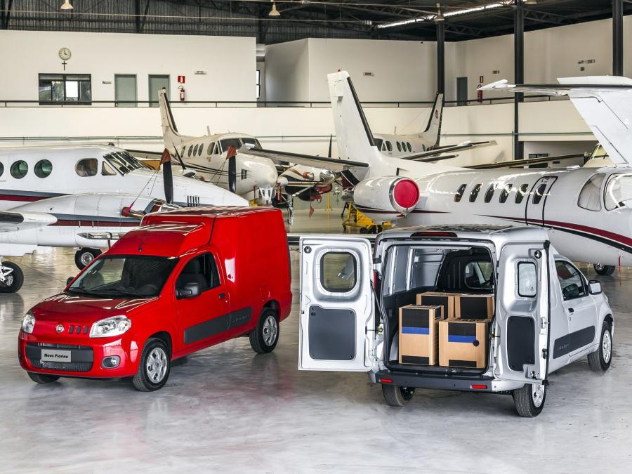  Fiat Fiorino Furgao 2013 года  (фото 2 из 30)